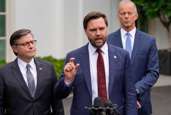 天宇配资 算盘噼啪响 两党谈不拢 美政府进入关门倒计时